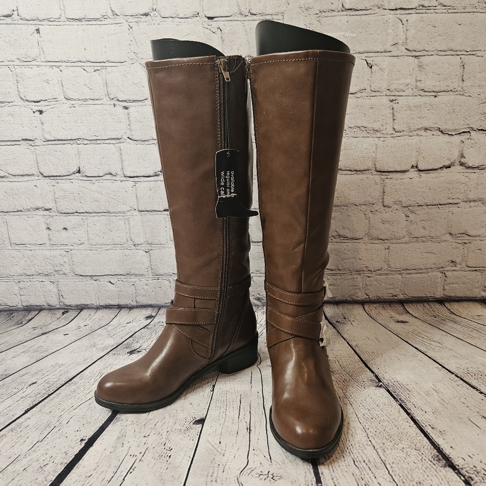 NWT Arizona Jean company boots size 6